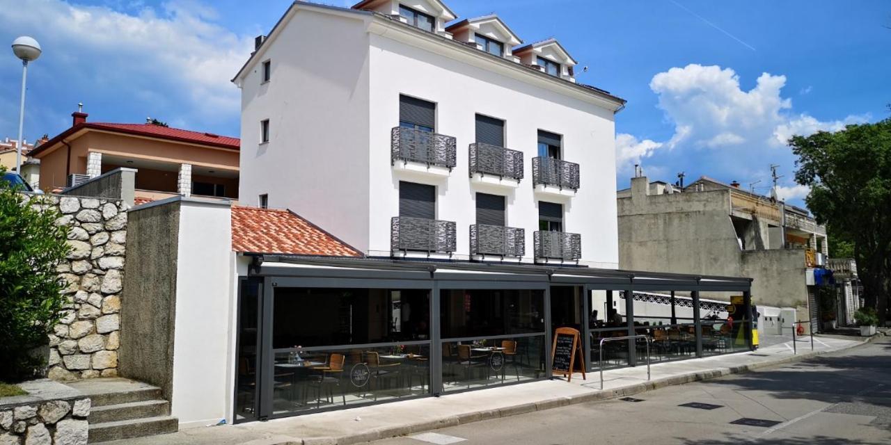 Azur Bed & Breakfast Novi Vinodolski Exterior foto