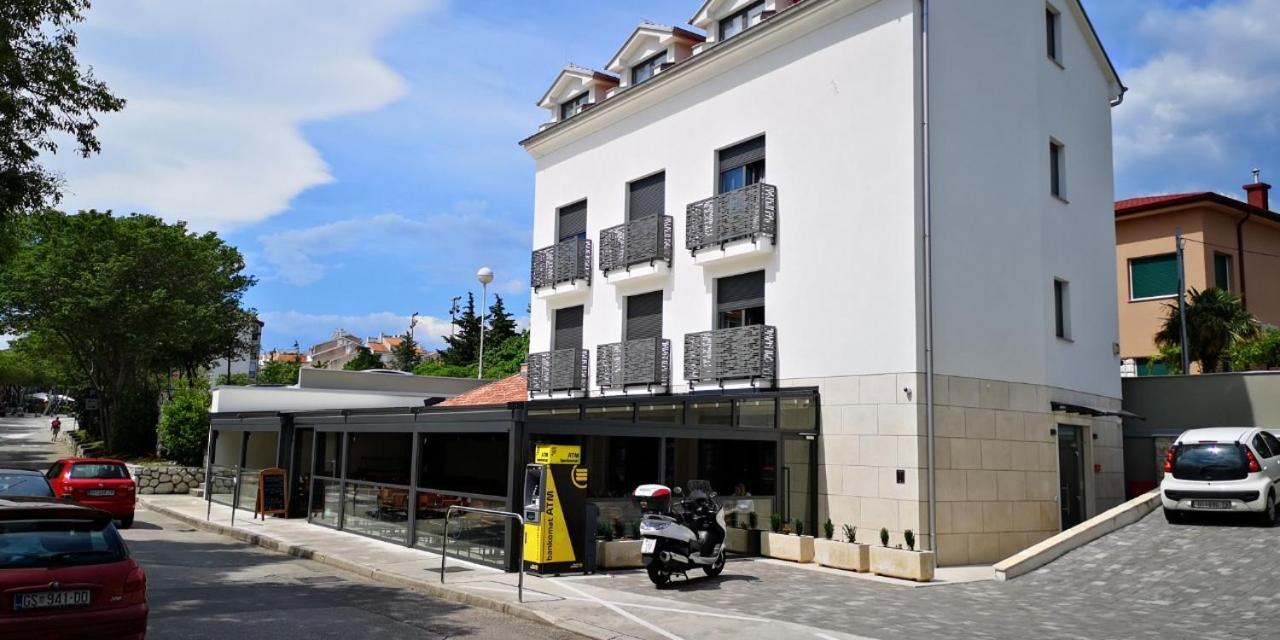 Azur Bed & Breakfast Novi Vinodolski Exterior foto