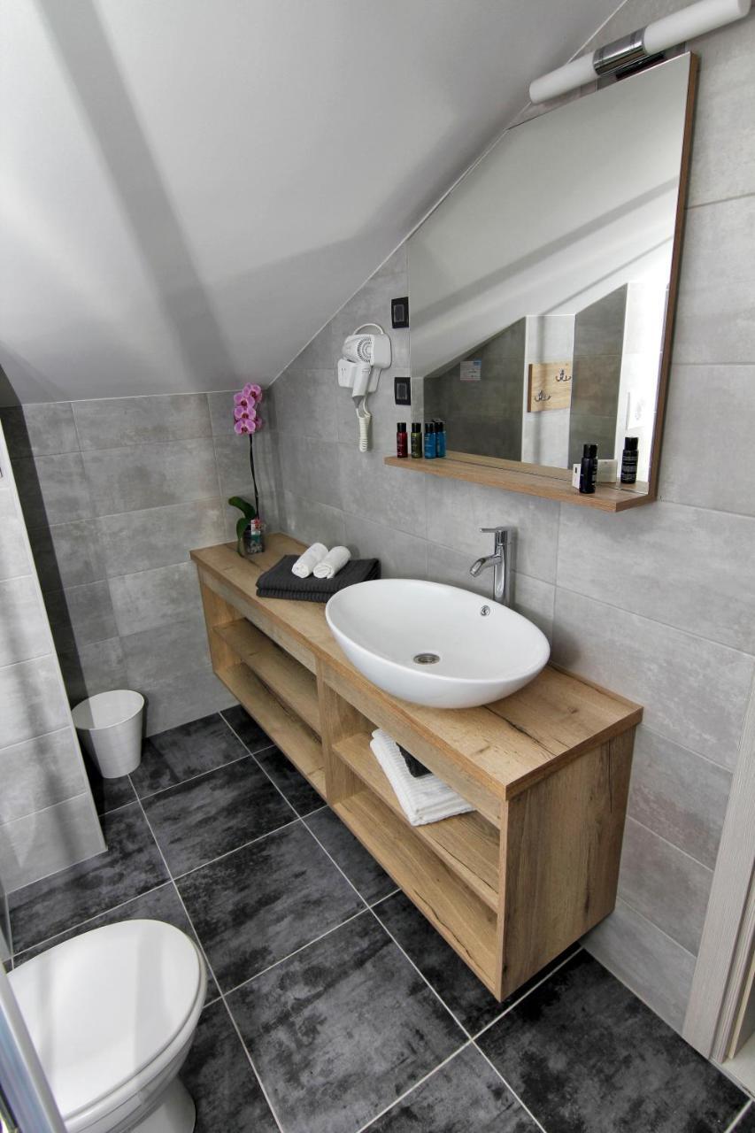 Azur Bed & Breakfast Novi Vinodolski Exterior foto